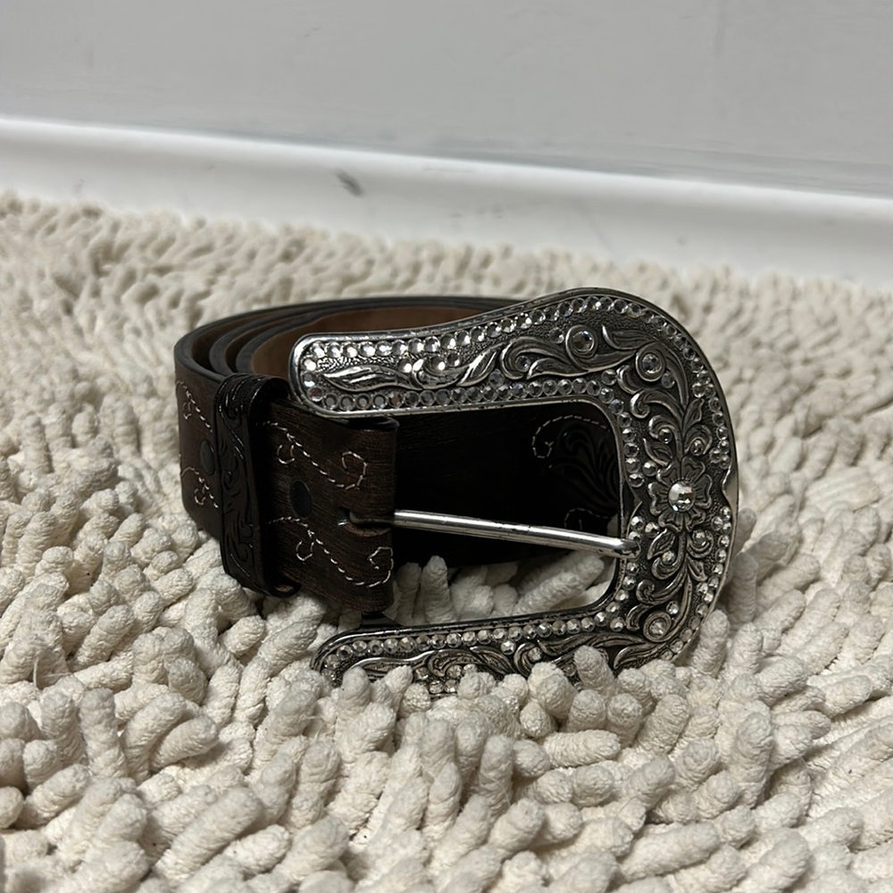 Justine Boots Brown Genuine Leather Conch Belt